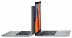MacBook Pro 2016 mit Touch Bar, links 13-Zoll, rechts 15-Zoll (Bildrechte: Apple)