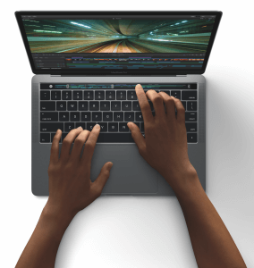 Final Cut Pro X wurde für die Touch Bar des MacBook Pro 2016 angepasst (Bildrechte: Apple)