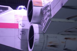 Gamescom 2017: R2-D2 über dem EA-Stand